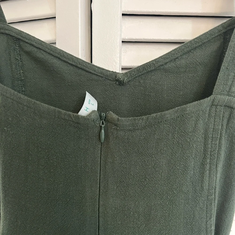Sleeveless Green Tie-Waist Mini Dress with Ruffle Hem - Picture 6 of 9